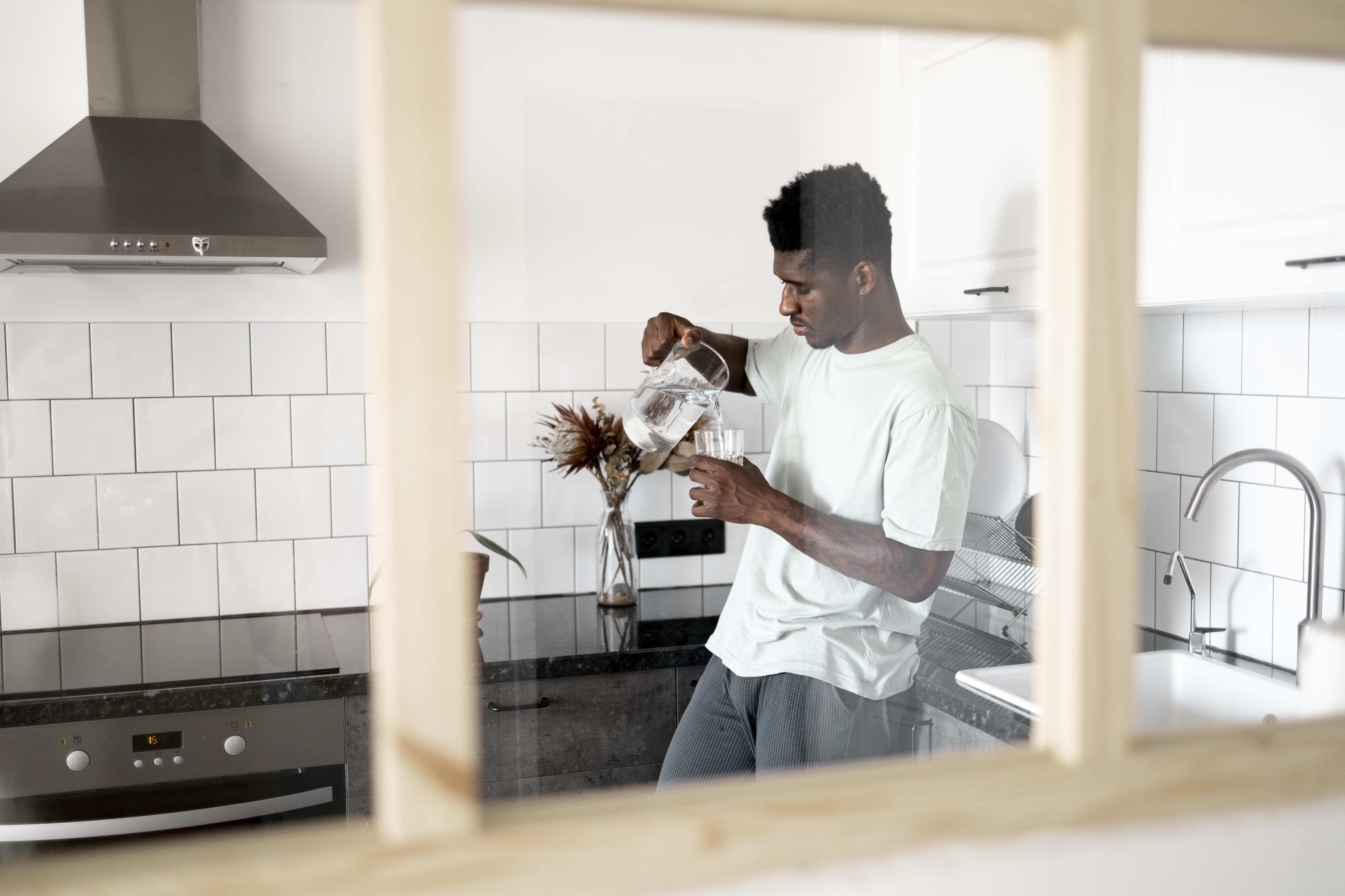 7 tips on how to choose the best RO system for your kitchen