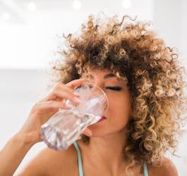 Filtered Water vs. Bottled Water: Which Is Truly Healthier for Your Body?