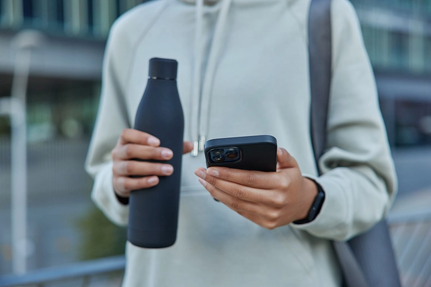 How to Protect Yourself and Stay Hydrated Safely